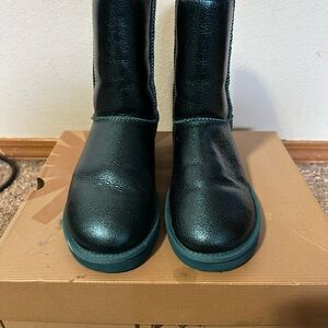 Classic UGG Short Metallic Green Boot